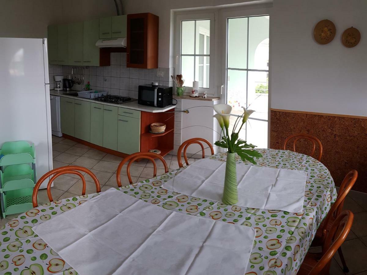 Villa Noela Pula Ngoại thất bức ảnh